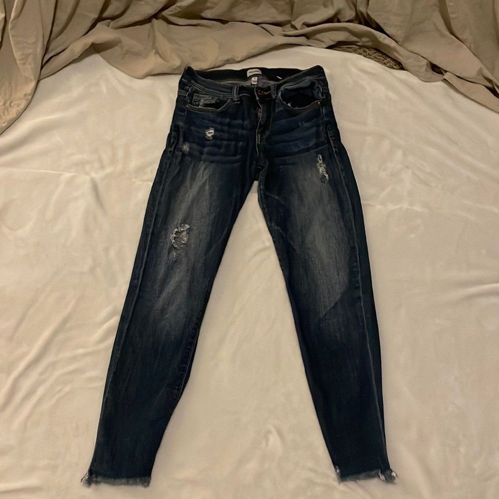 Sneak Peek girls jeans with small holes, size 5, new condition.